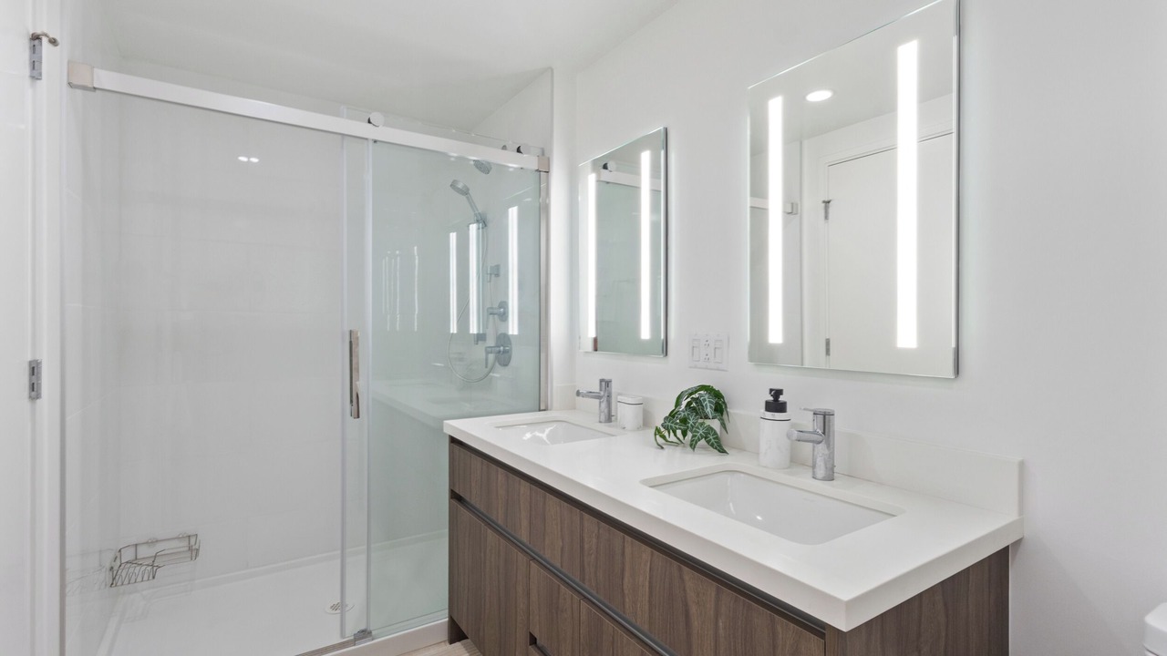 Photo of Bathroom in Ala Moana