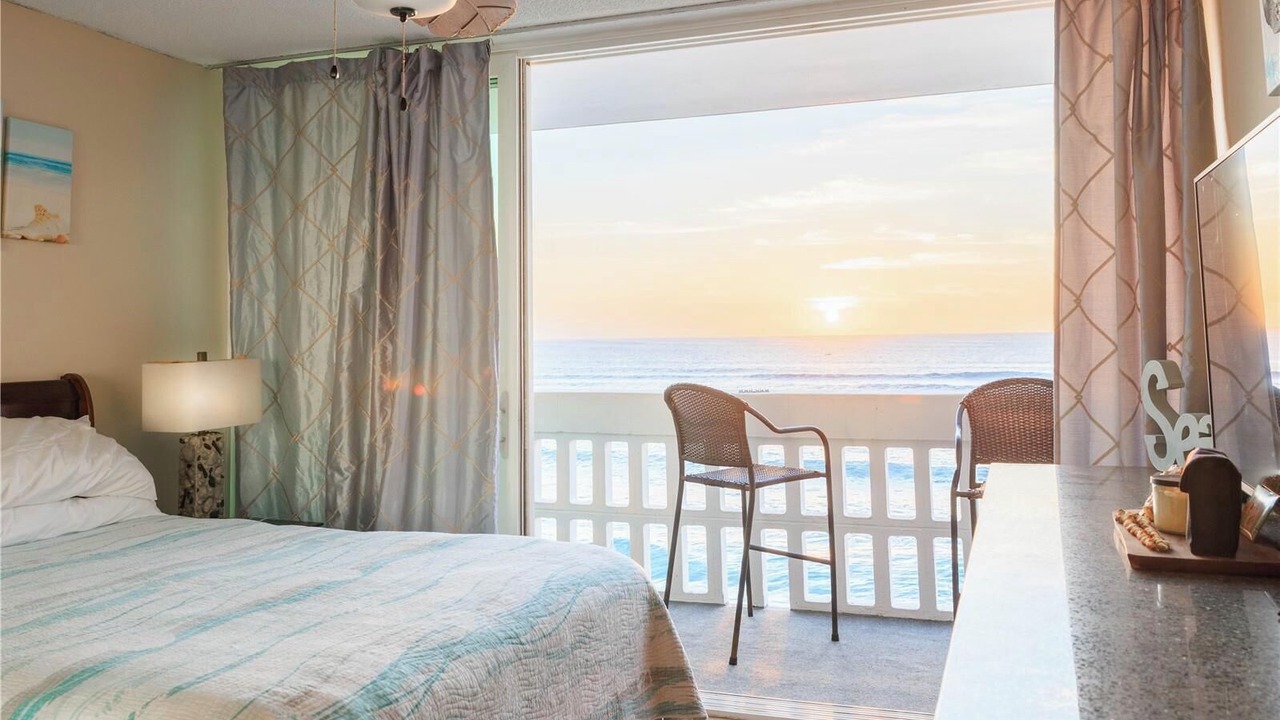 Photo of Bedroom in Makaha