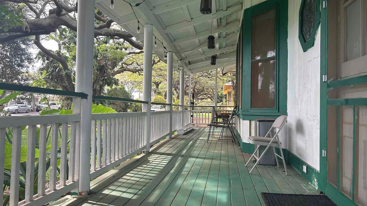 Photo of Patio Balcony in Naalehu