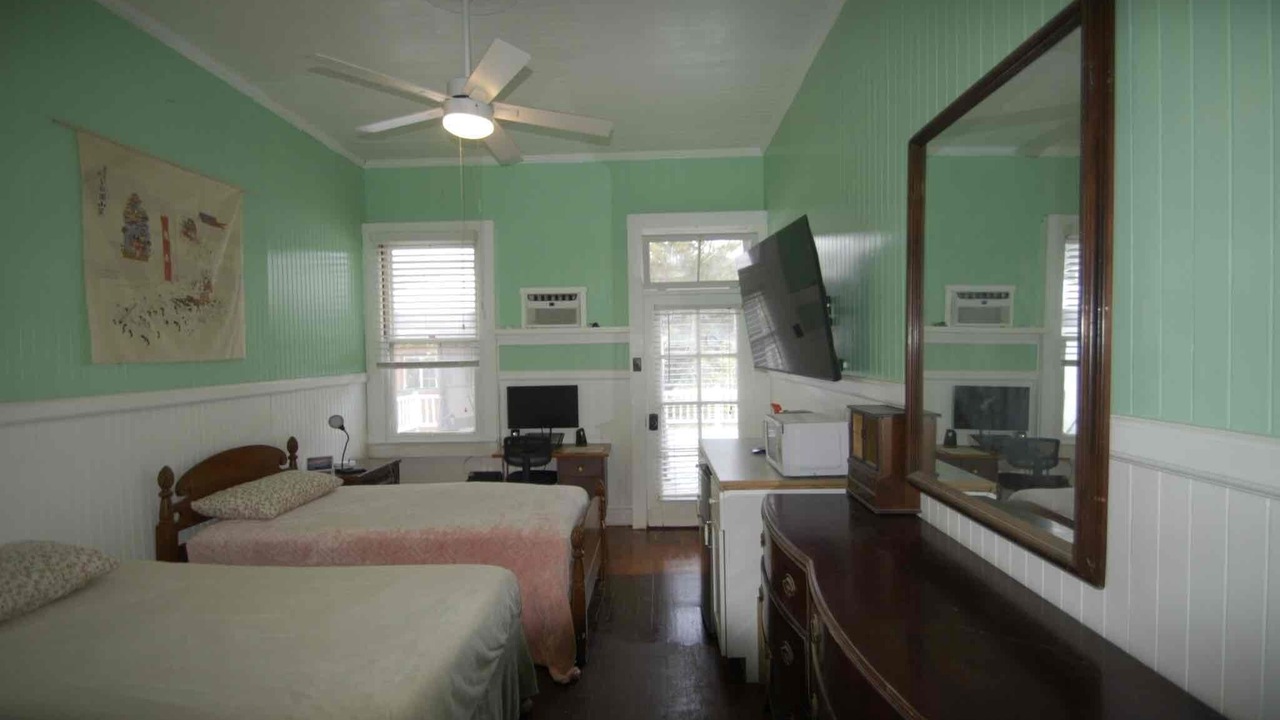 Photo of Bedroom in Naalehu