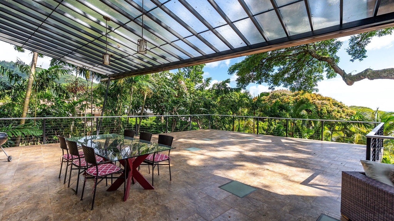 Photo of Outdoor in Makiki