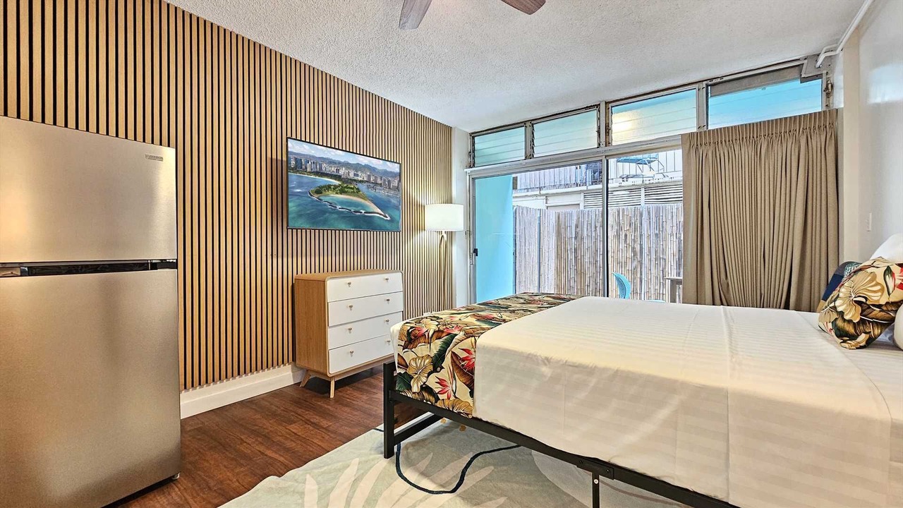Photo of Bedroom in Waikiki