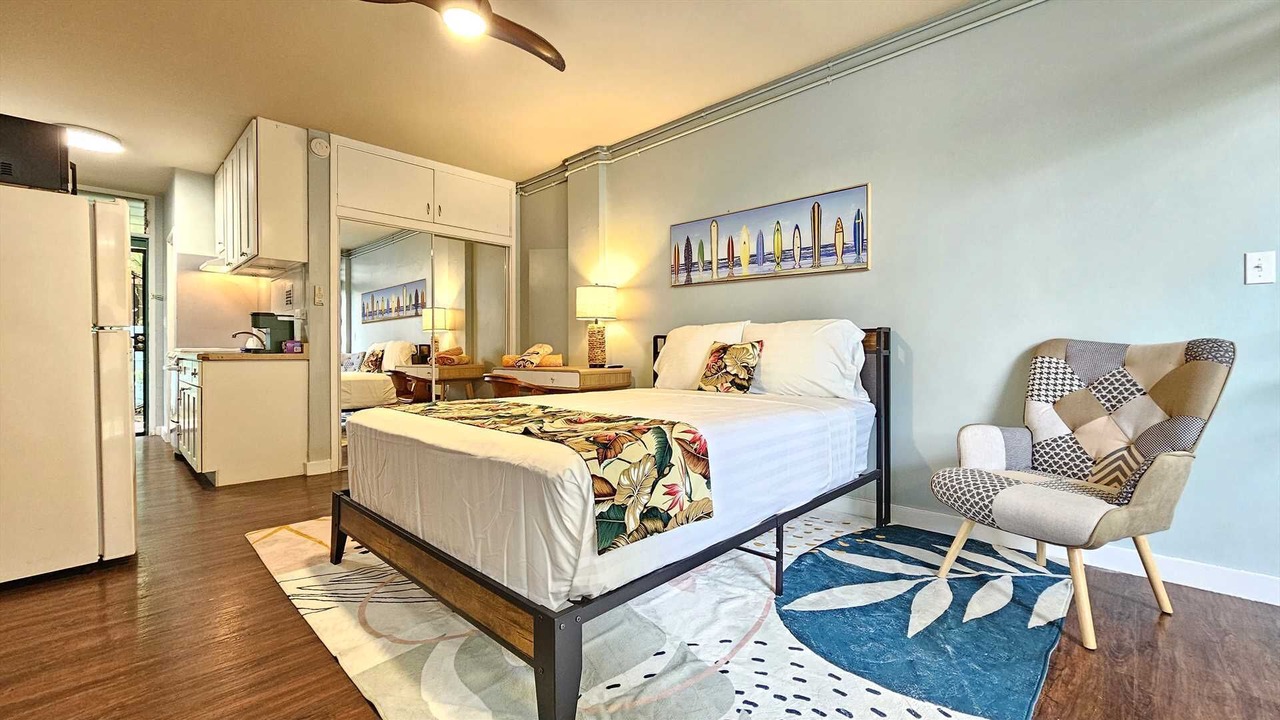 Photo of Bedroom in Waikiki