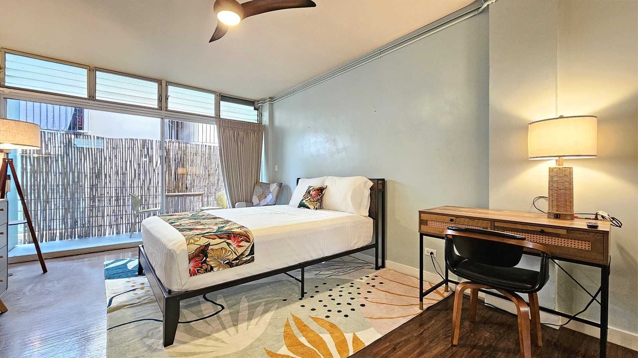 Photo of Bedroom in Waikiki