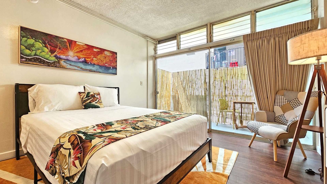 Photo of Bedroom in Waikiki