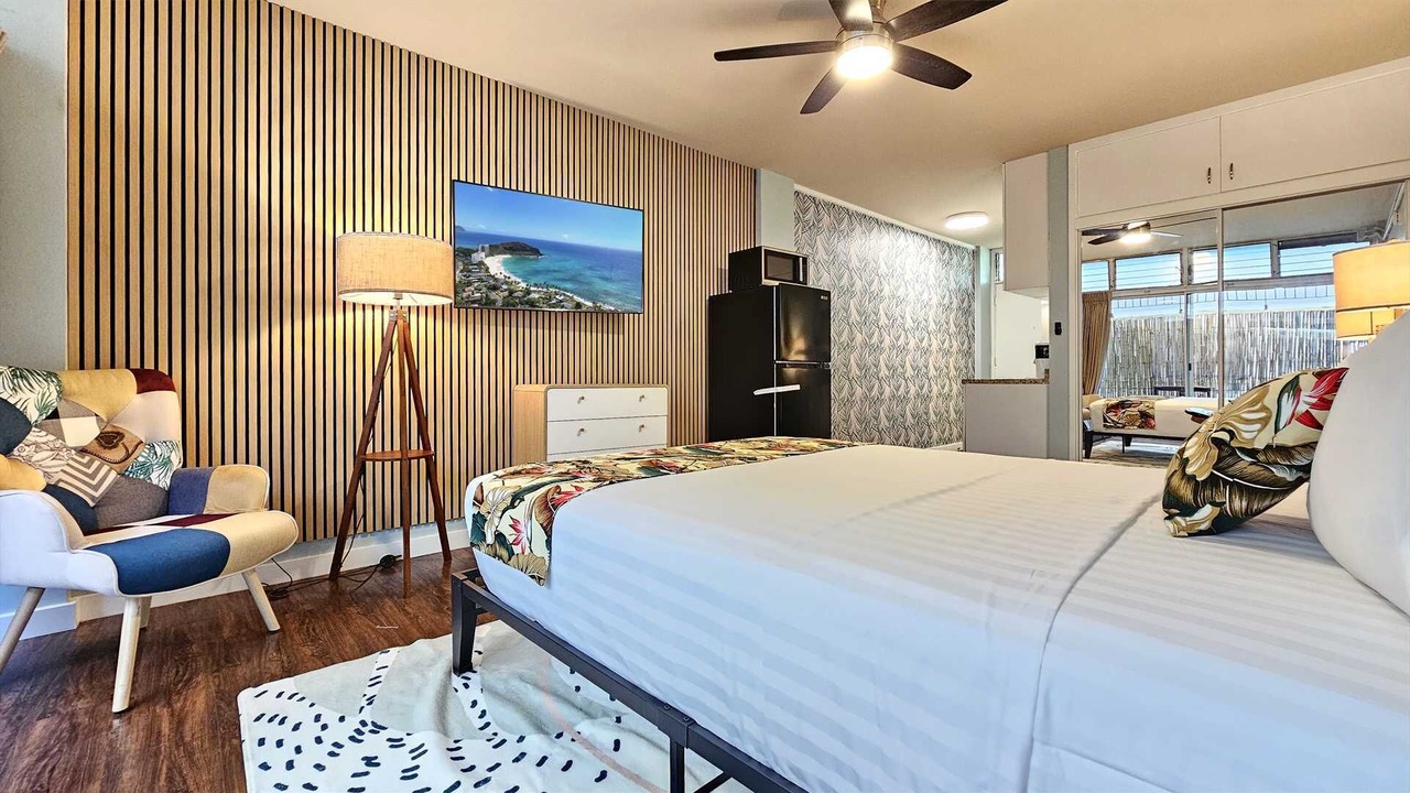 Photo of Bedroom in Waikiki