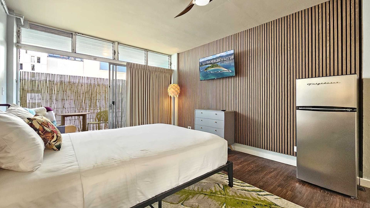 Photo of Bedroom in Waikiki