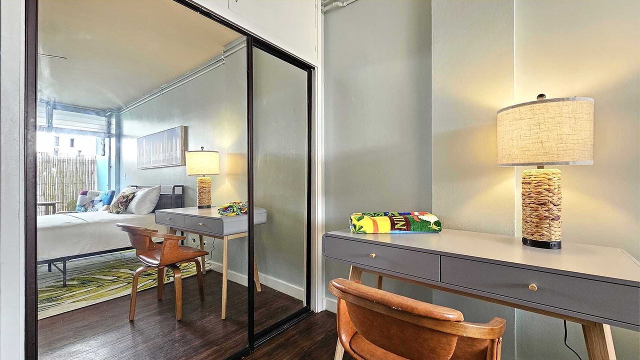 Photo of Bedroom in Waikiki