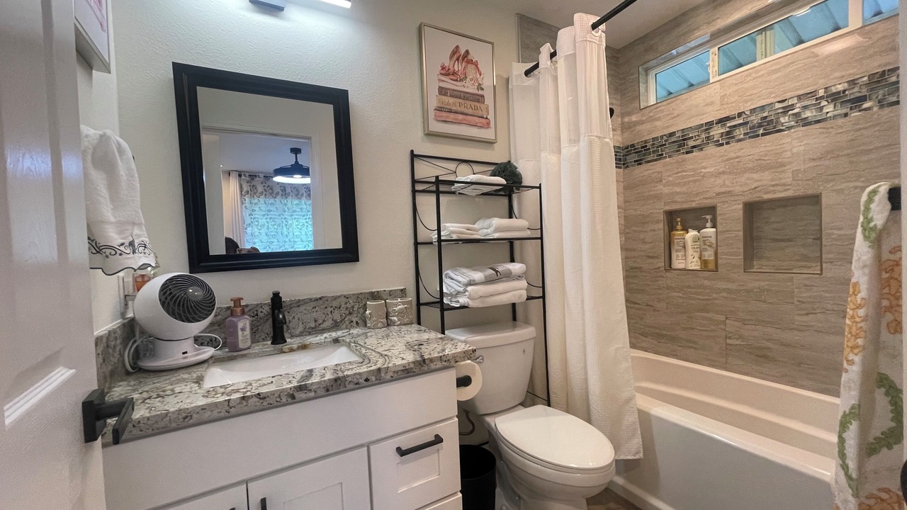 Photo of Bathroom in Keaau