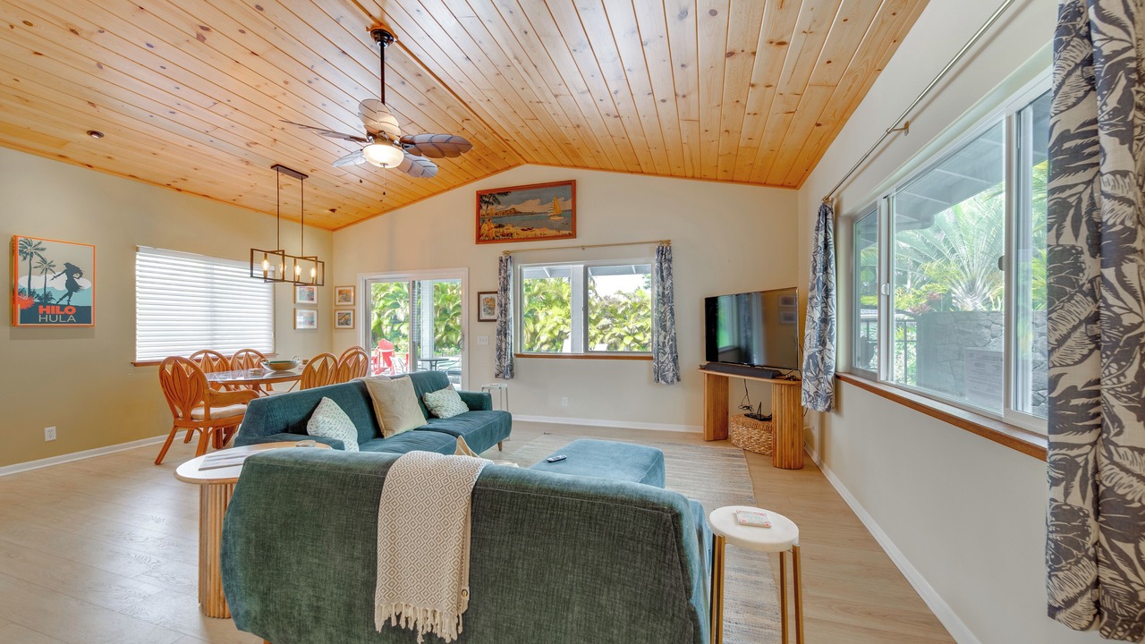 Photo of Livingroom in Keaau