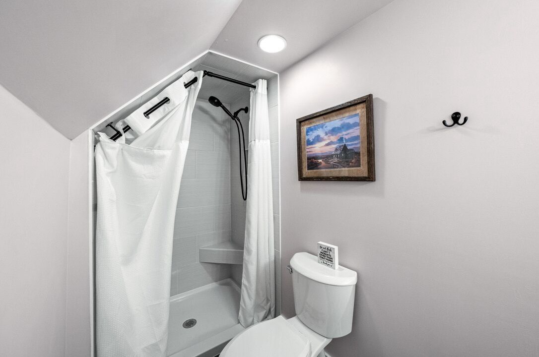 Photo of Bathroom in Seymour