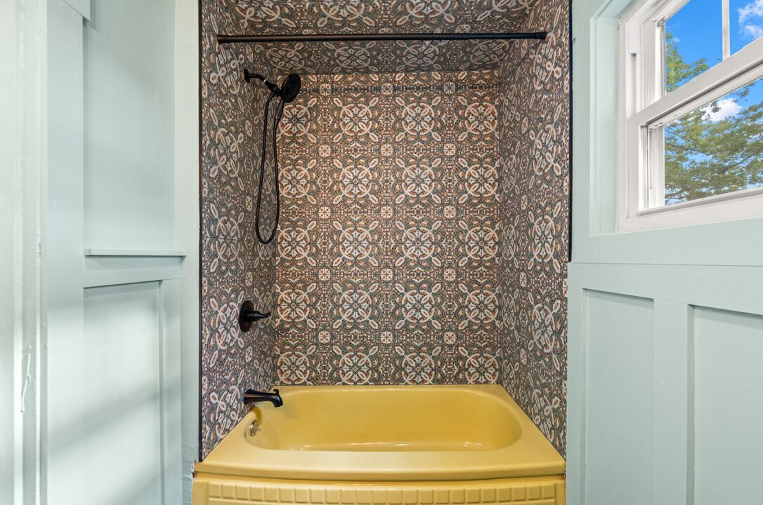 Photo of Bathroom in Seymour