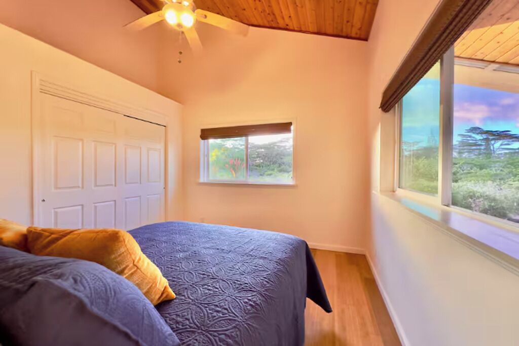 Photo of Bedroom in Keaau