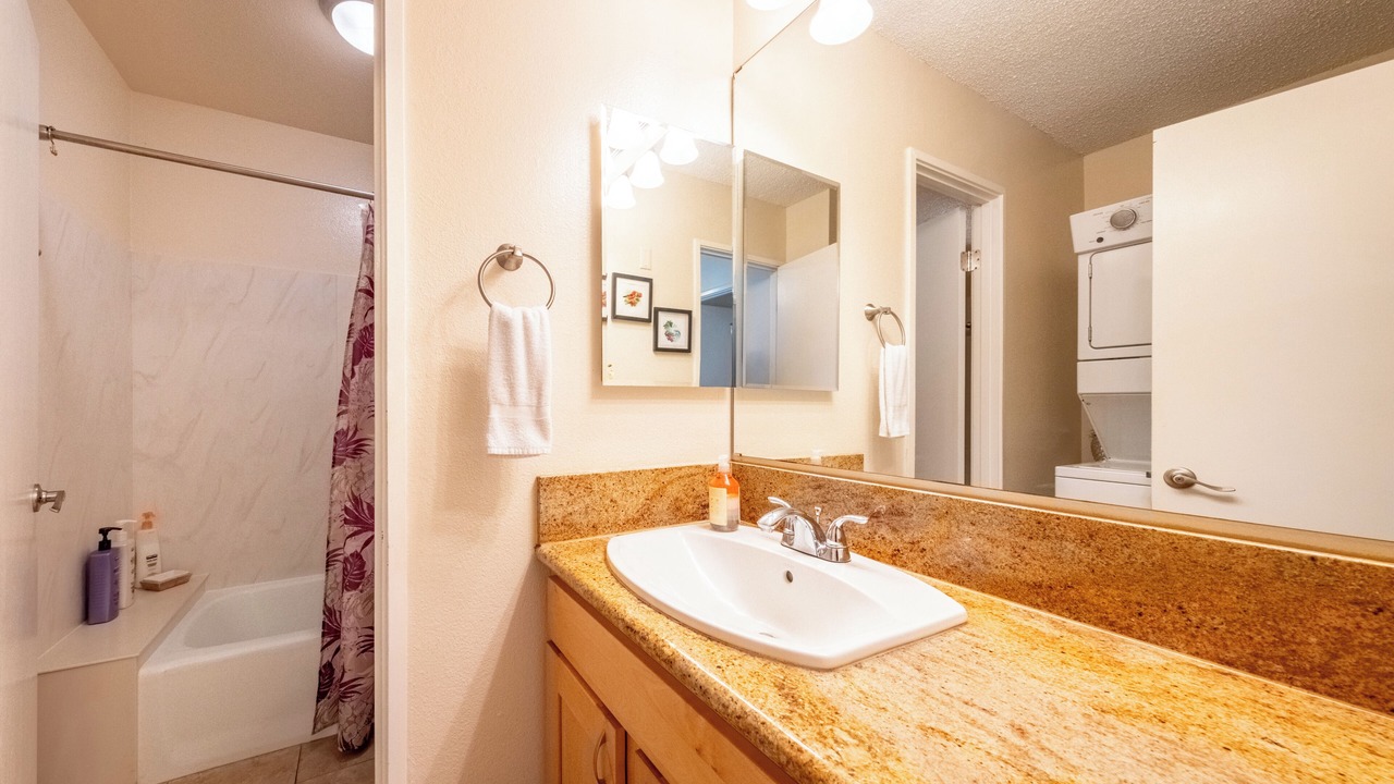 Photo of Bathroom in Waikoloa