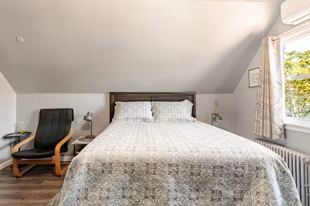 Photo of Bedroom in Queens