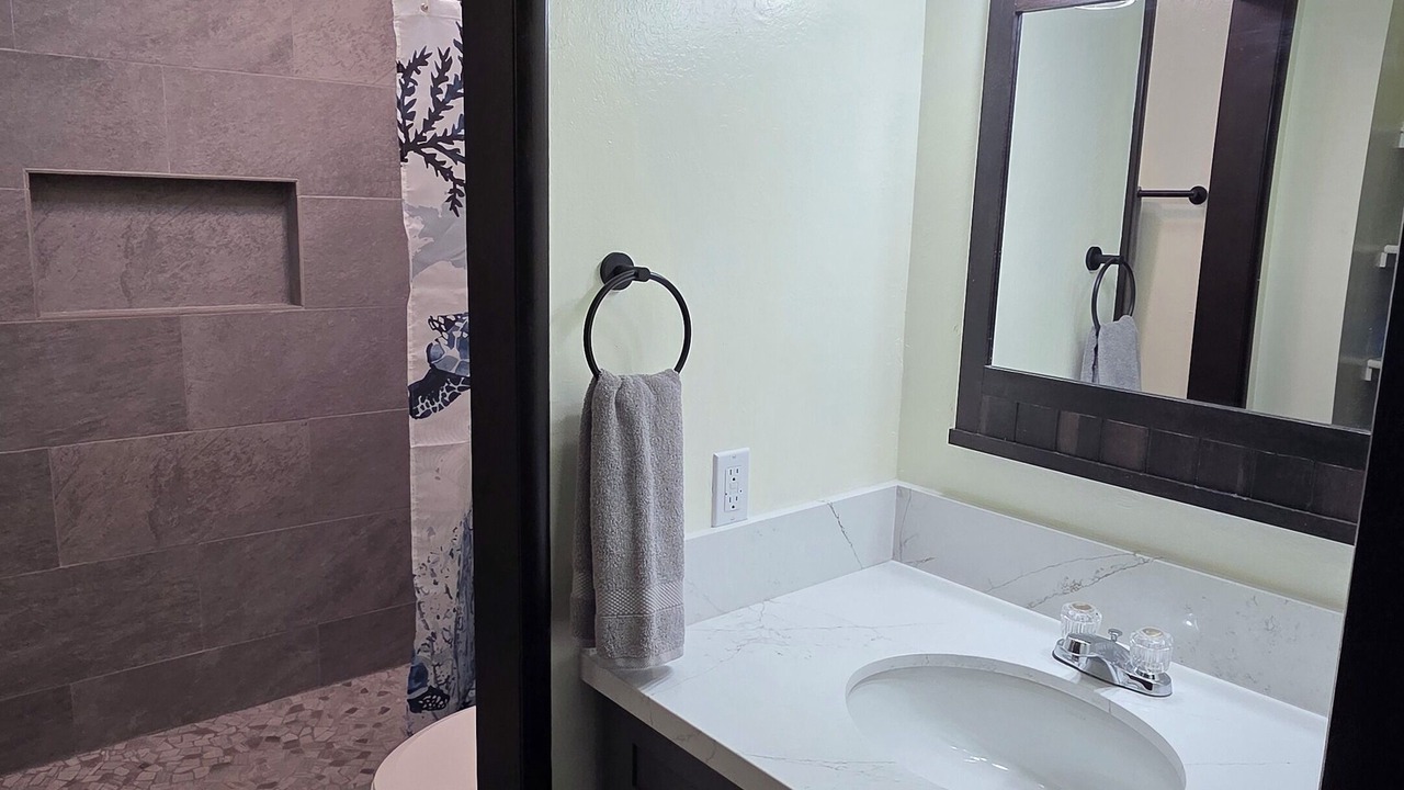 Photo of Bathroom in Ualapue