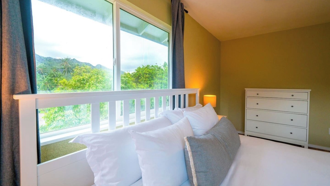 Photo of Bedroom in Punaluu