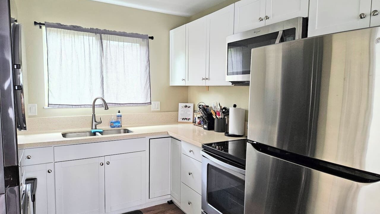 Photo of Kitchen in Punaluu