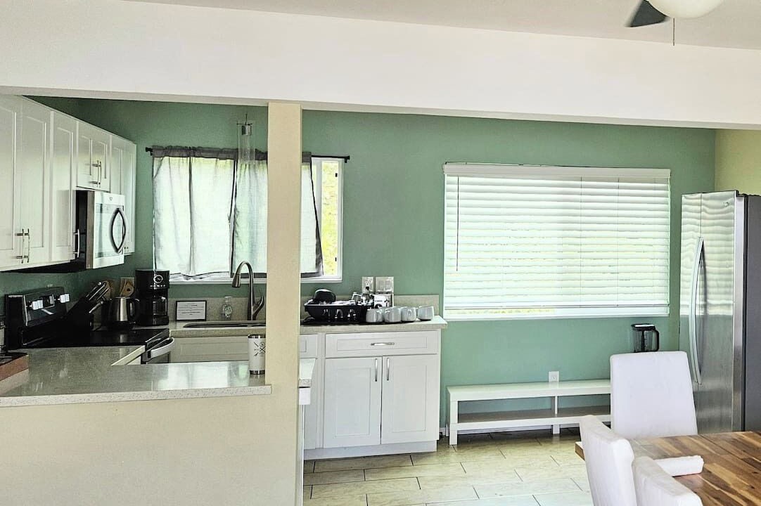 Photo of Kitchen in Punaluu
