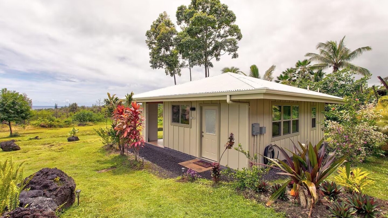 Photo of Outdoor in Puna Palisades