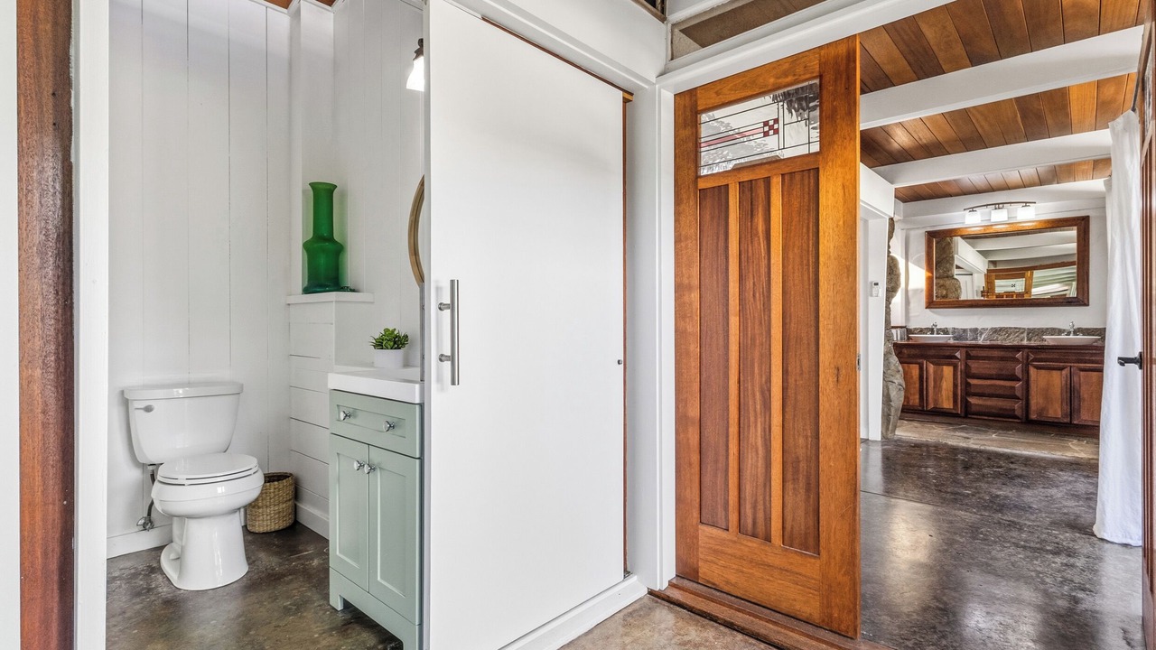 Photo of Bathroom in Lanikai