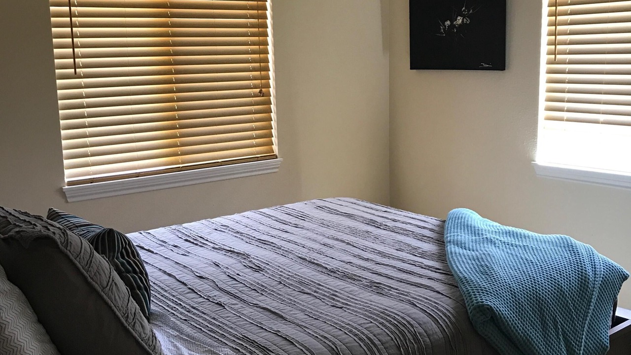 Photo of Bedroom in Lanai City