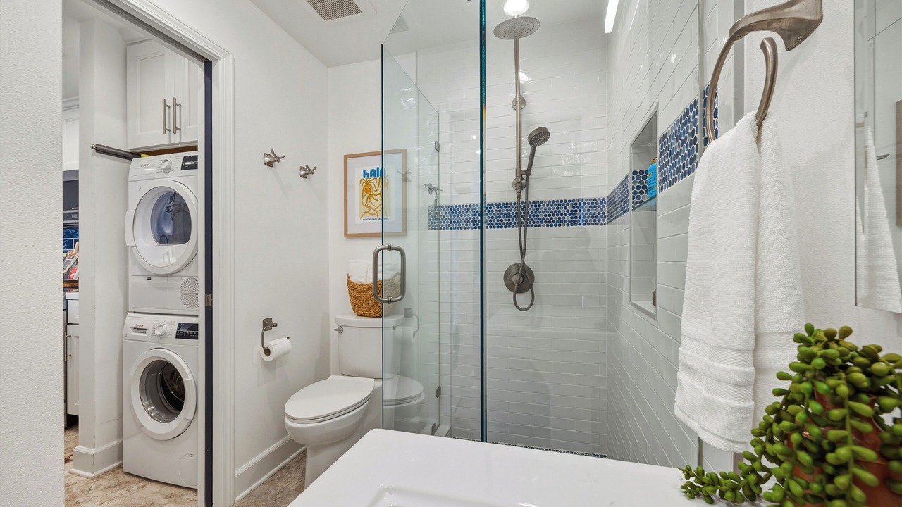 Photo of Bathroom in Kahana