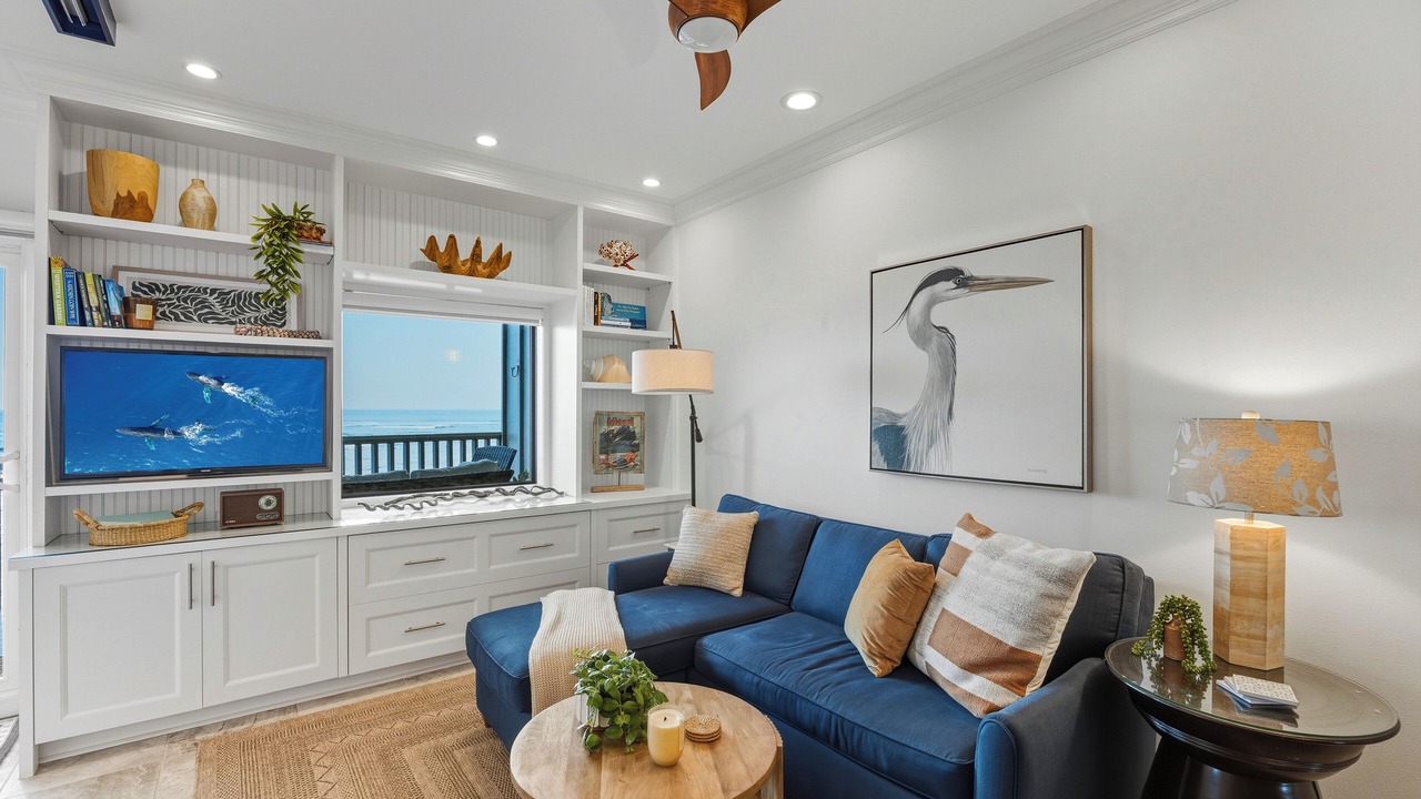 Photo of Livingroom in Kahana