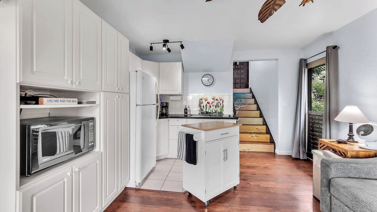 Photo of Kitchen in Punaluu