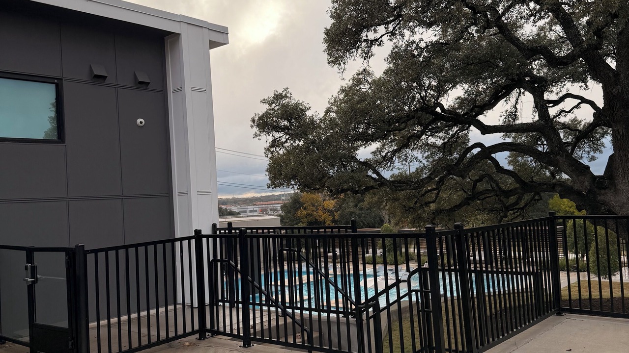 Photo of Outdoor in McNeil