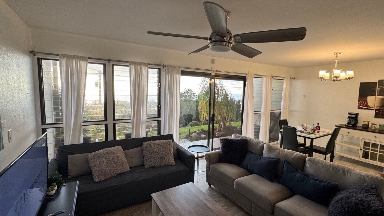 Photo of Livingroom in Honalo