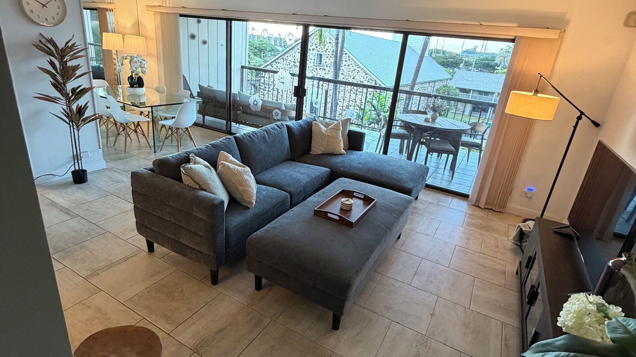 Photo of Livingroom in Historic Kailua Village