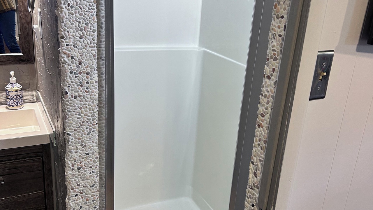 Photo of Bathroom in Volcano