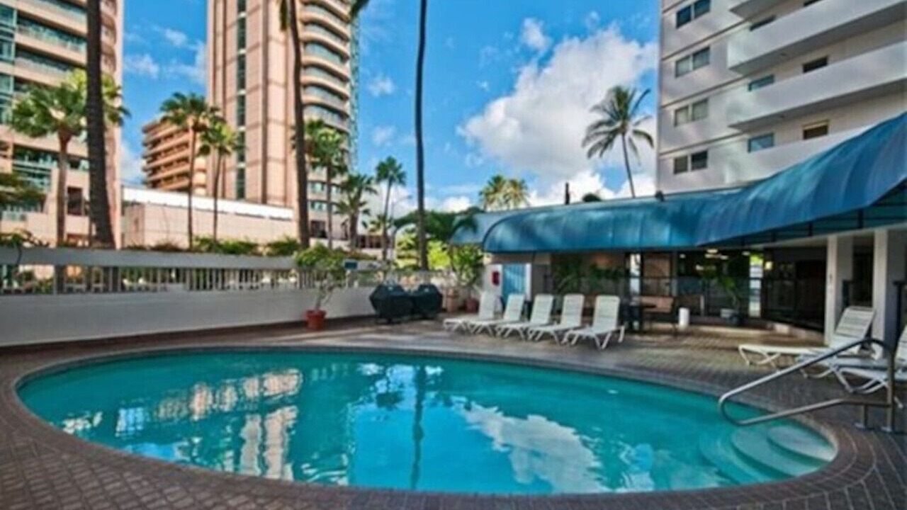 Photo of Outdoor in McCully - Moiliili