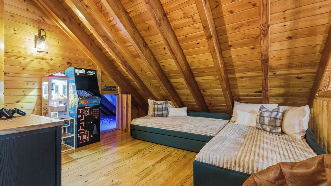 Photo of Bedroom in Nine Mile Falls