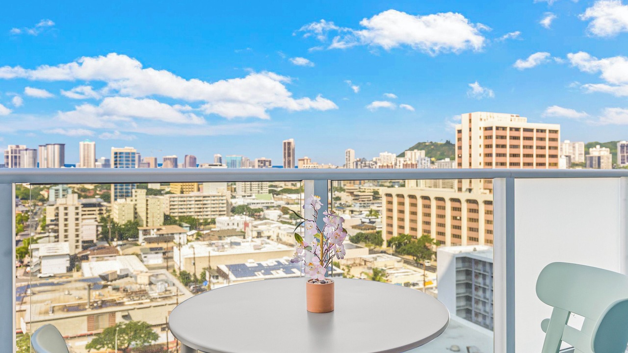 Photo of Patio Balcony in Ala Moana