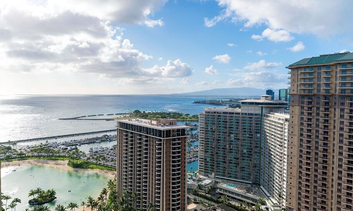 Photo of Others in Waikiki