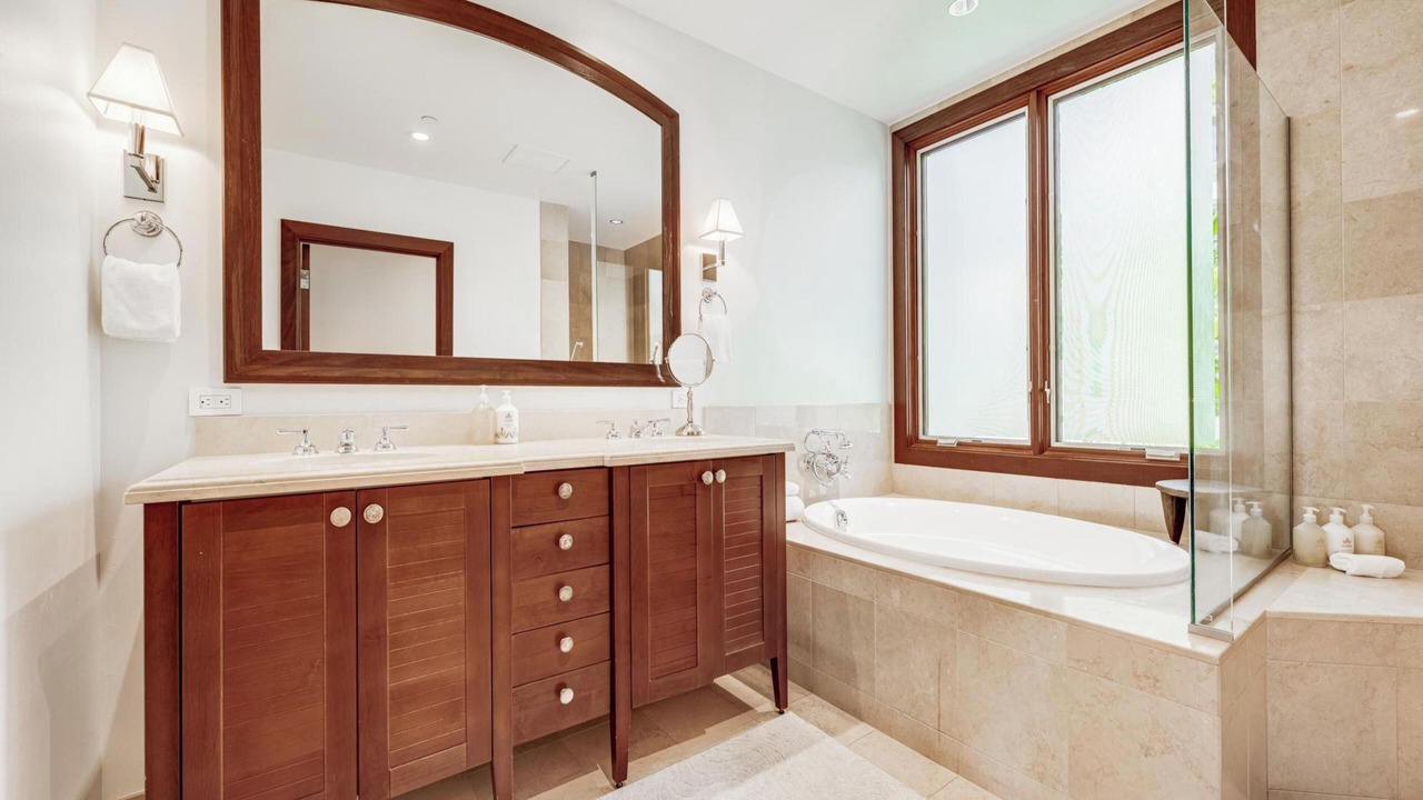 Photo of Bathroom in Wailea