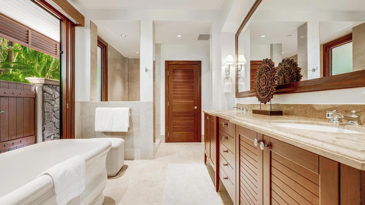 Photo of Bathroom in Wailea