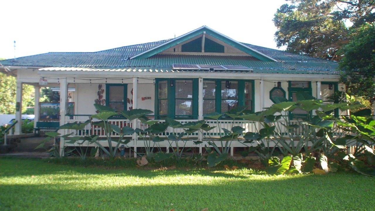 Photo of Others in Naalehu