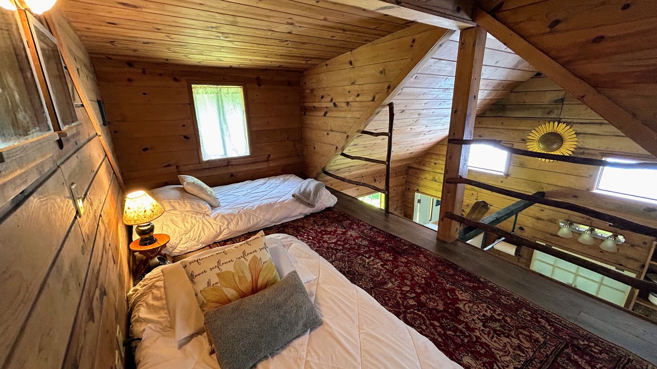 Photo of Bedroom in Fern Acres
