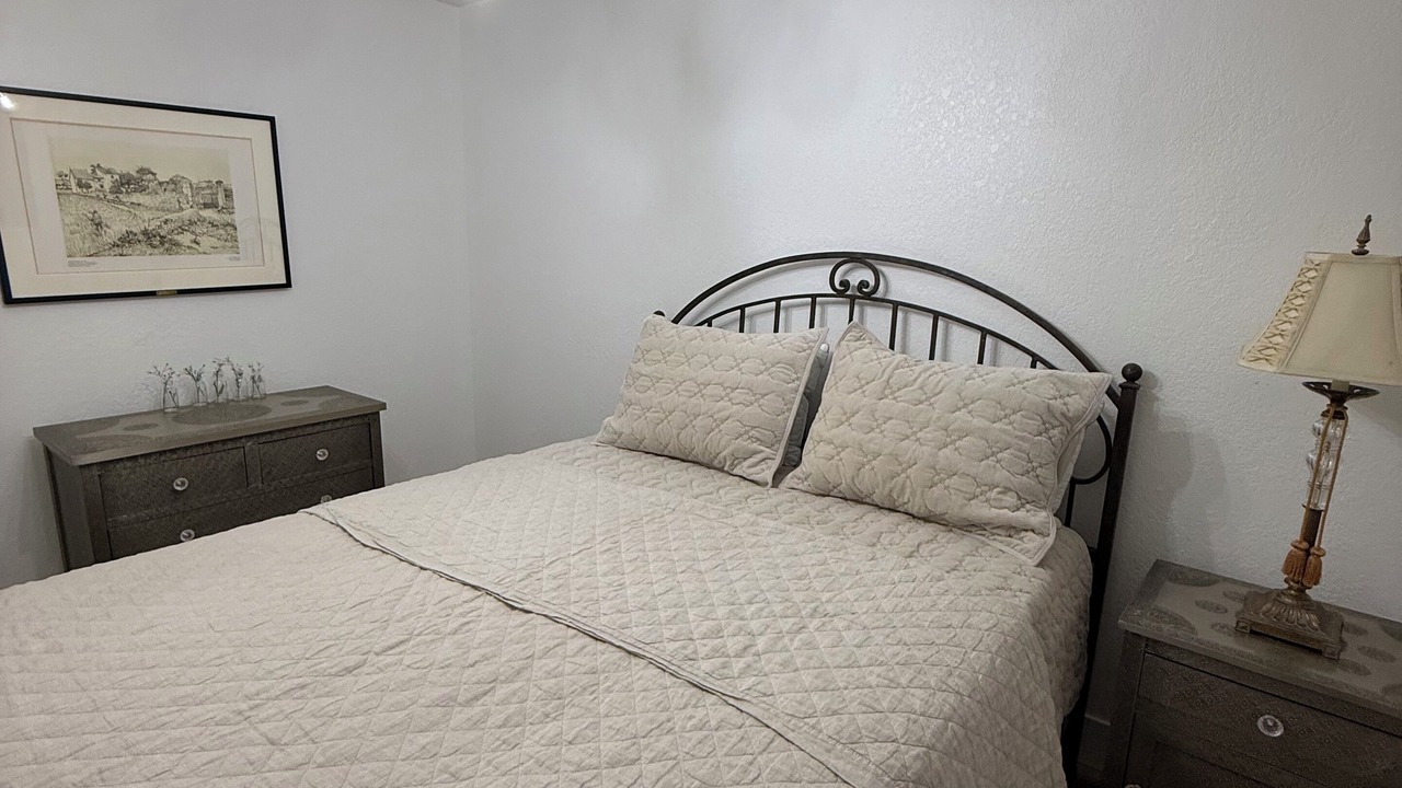 Photo of Bedroom in Hermiston