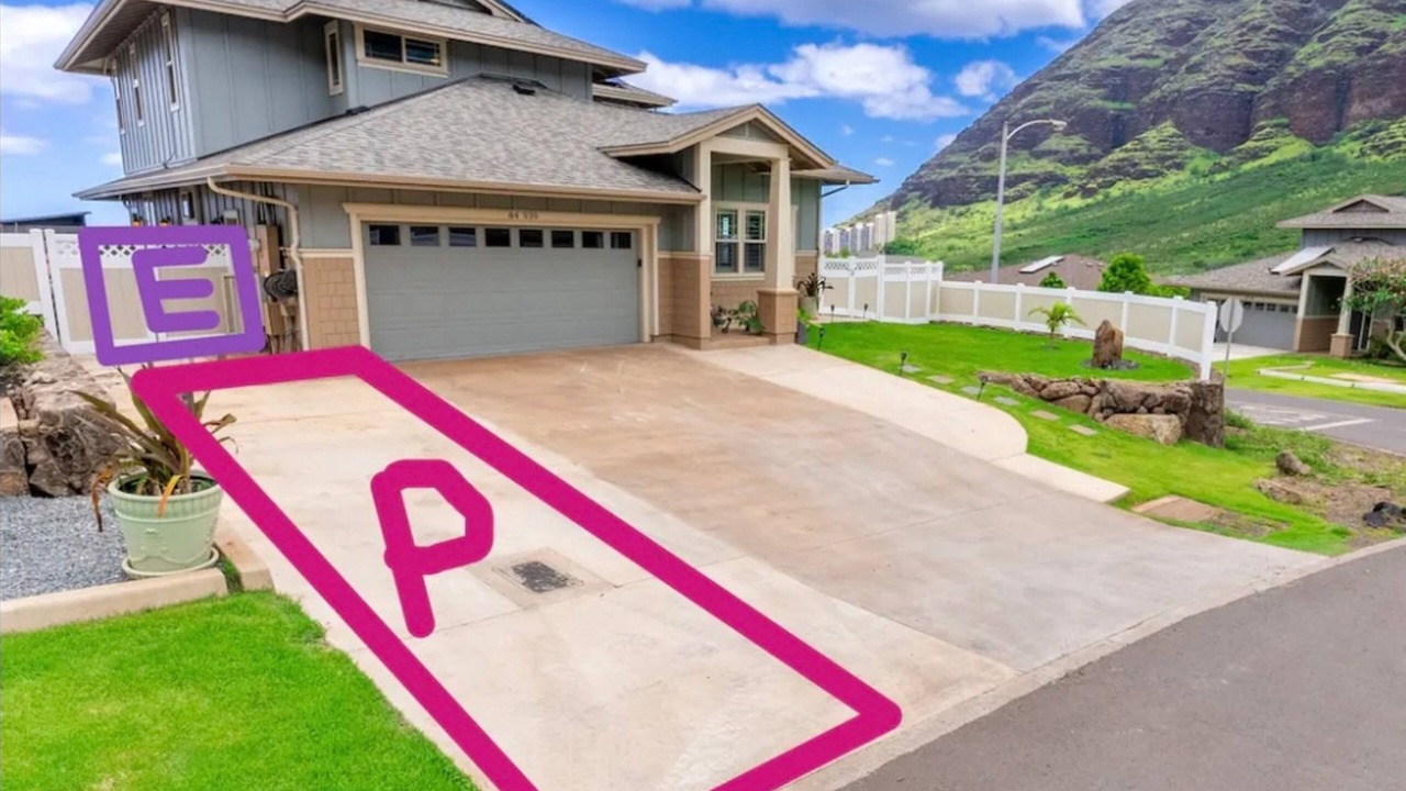 Photo of Outdoor in Makaha Valley