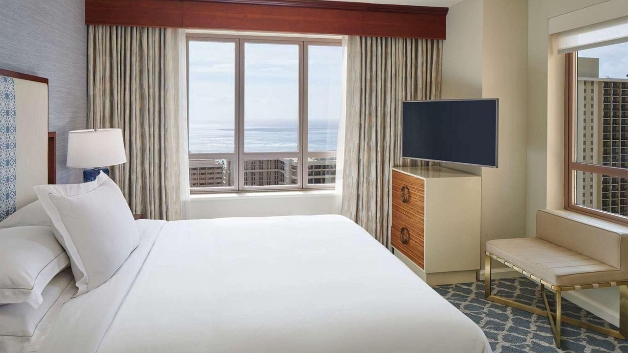 Photo of Bedroom in Waikiki