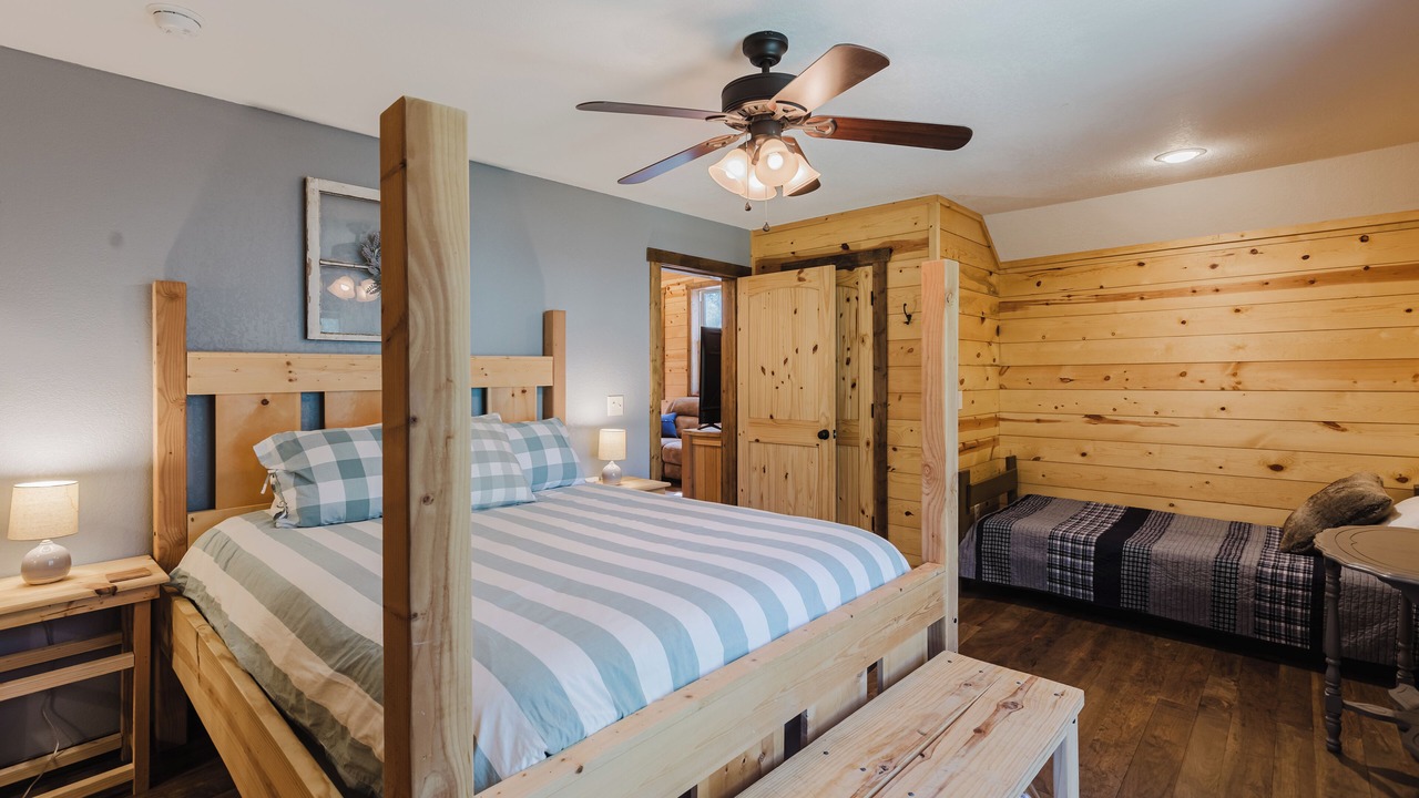 Photo of Bedroom in San Juan River Village