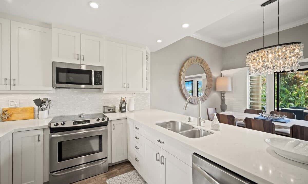 Photo of Kitchen in Wailua