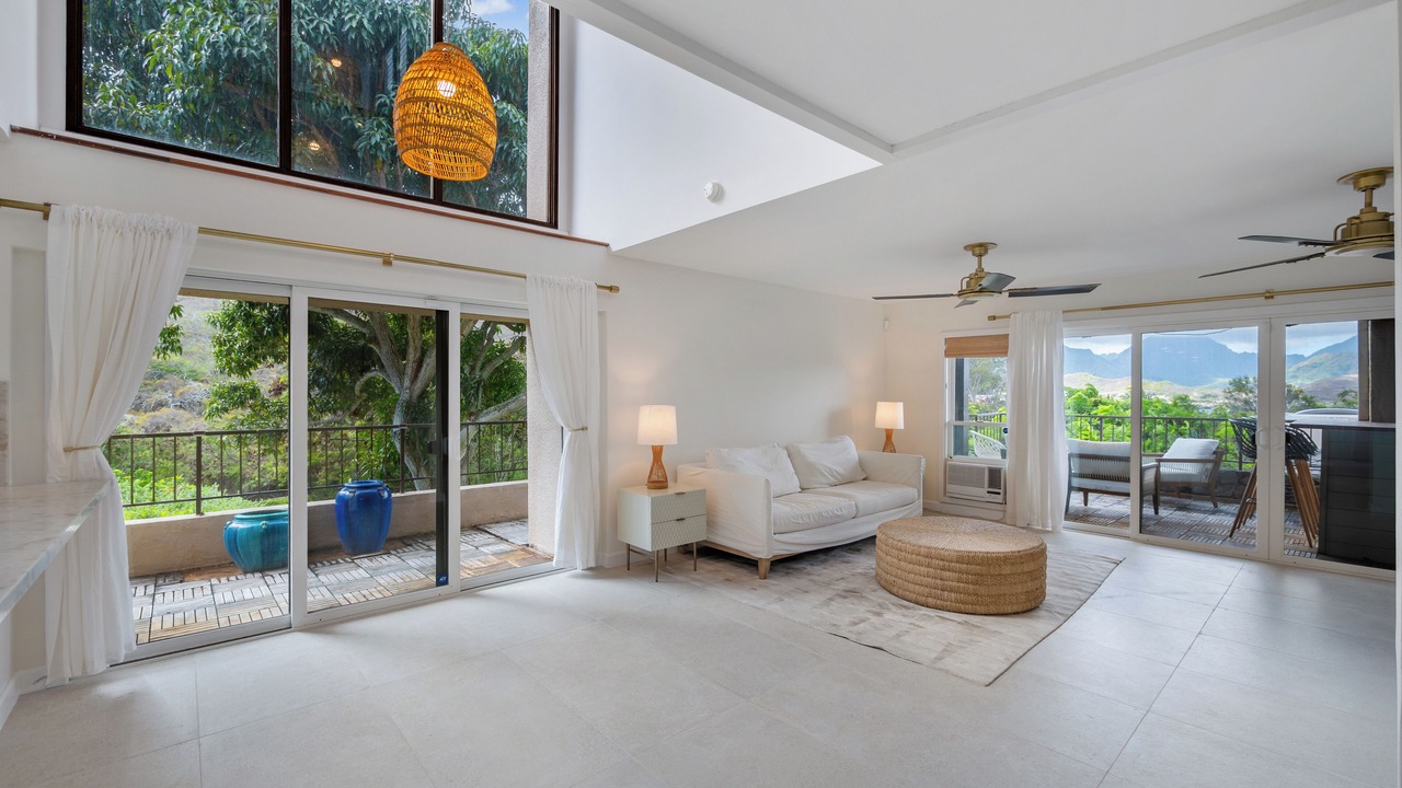 Photo of Livingroom in Lanikai