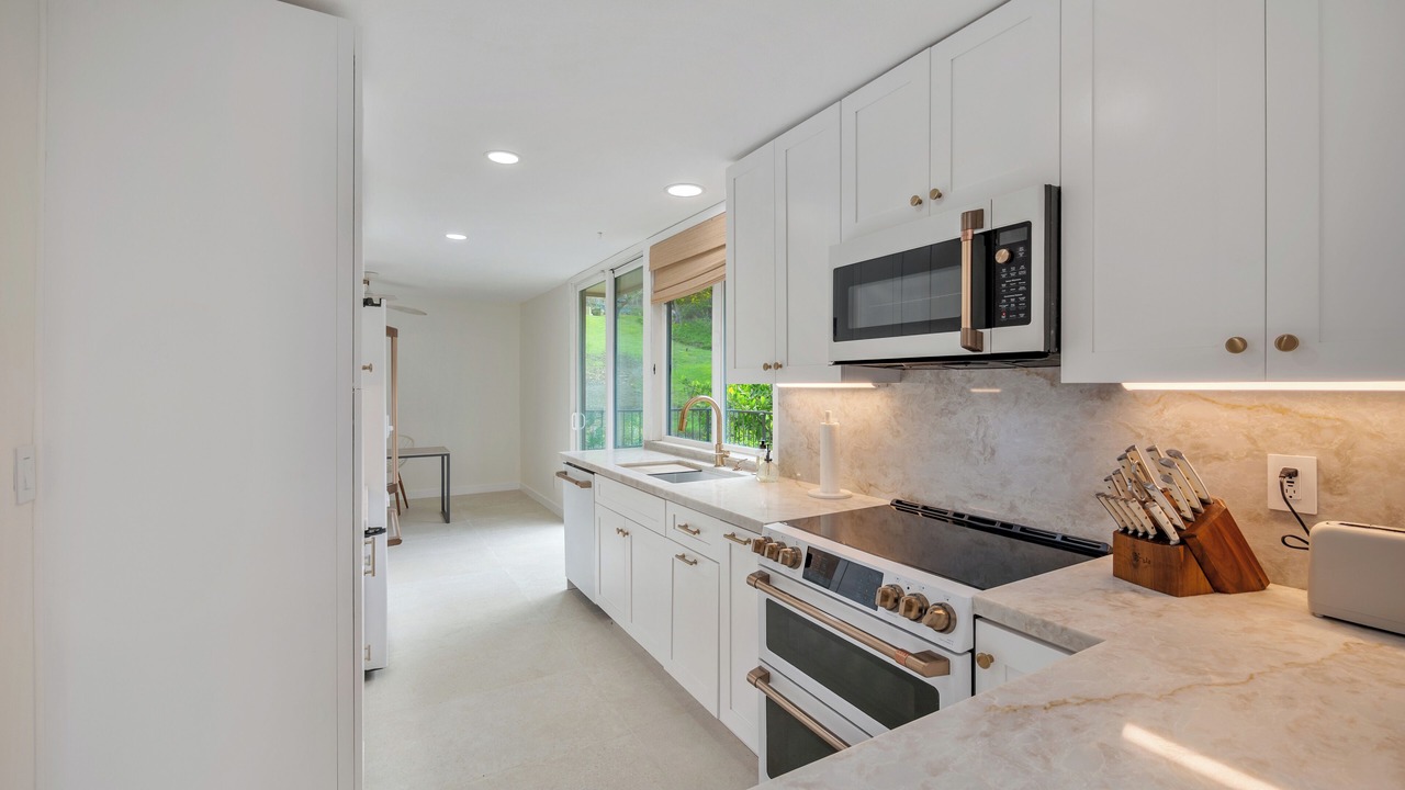 Photo of Kitchen in Lanikai
