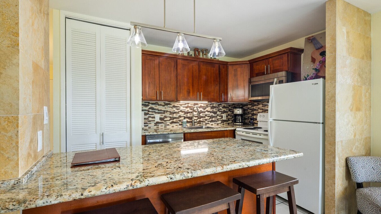 Photo of Kitchen in Kahuku