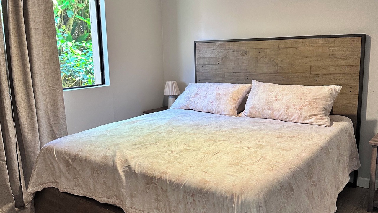 Photo of Bedroom in Maunaloa